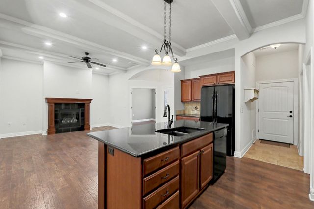 705 W Cottonwood, Valley Center, KS 67147