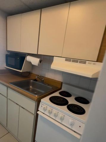 6165 AVENUE ISLA VERDE 657, Carolina, PR 00979