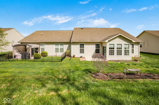 388 Angelina Way, Avon, IN 46123