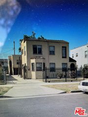 1050 W 60th Place 1050 1/2, Los Angeles, CA 90044