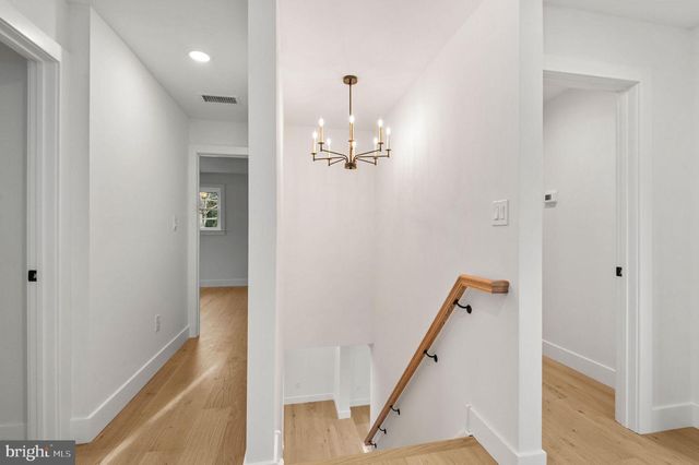 215 N FRANKLIN ST, Doylestown, PA 18901