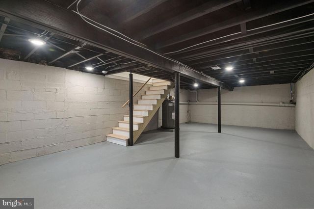 215 N FRANKLIN ST, Doylestown, PA 18901