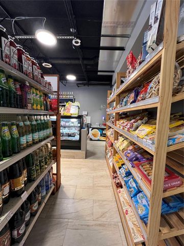 716 N Federal Hwy, Hallandale Beach, FL 33009