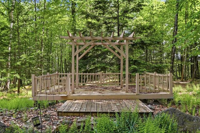 110 Podunk Road, Candia, NH 03034