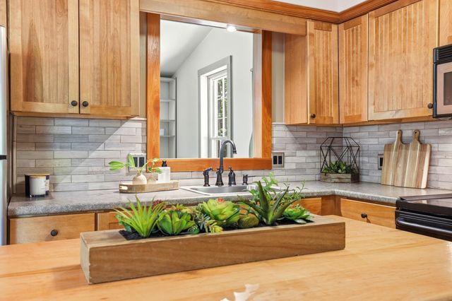 110 Podunk Road, Candia, NH 03034