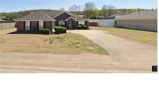 631 W Landy Place, Fayetteville, AR 72701