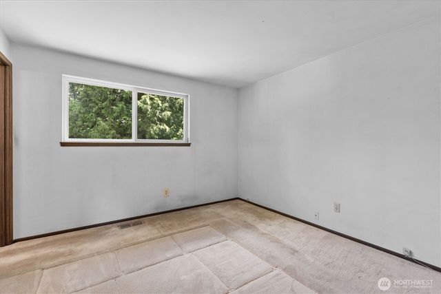 14906 110th Avenue NE, Bothell, WA 98011