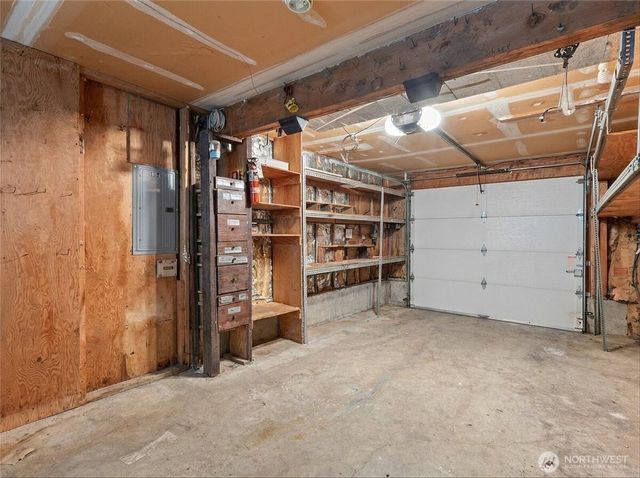 14906 110th Avenue NE, Bothell, WA 98011