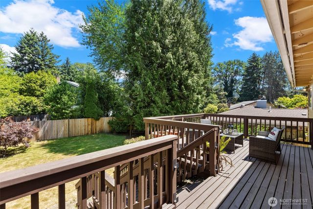 14906 110th Avenue NE, Bothell, WA 98011