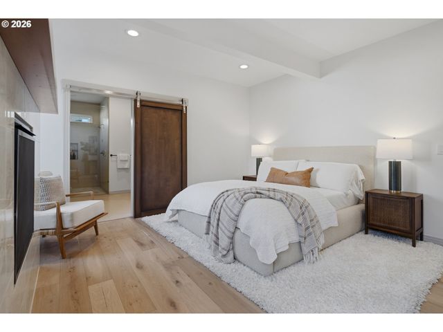 2210 Nw HOOD St, Camas, WA 98607