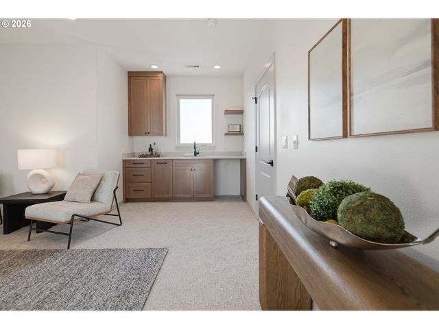 2210 Nw HOOD St, Camas, WA 98607