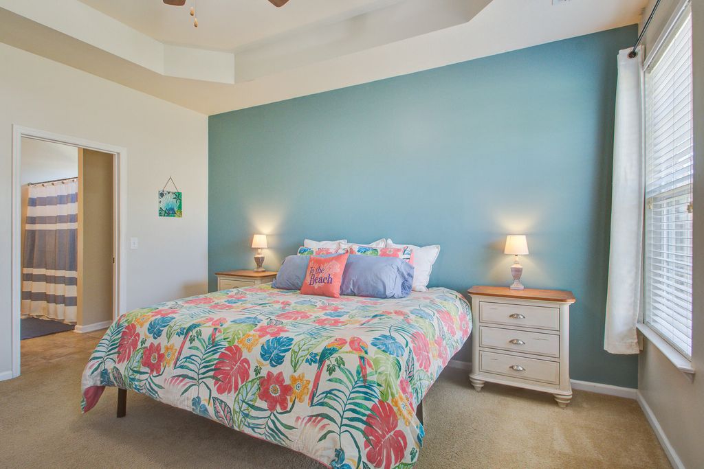 Image 14 of property listing at 1022 Bridlewood Farms Parkway, Ridgeville, SC 29472