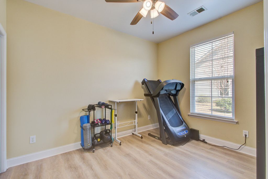 Image 20 of property listing at 1022 Bridlewood Farms Parkway, Ridgeville, SC 29472