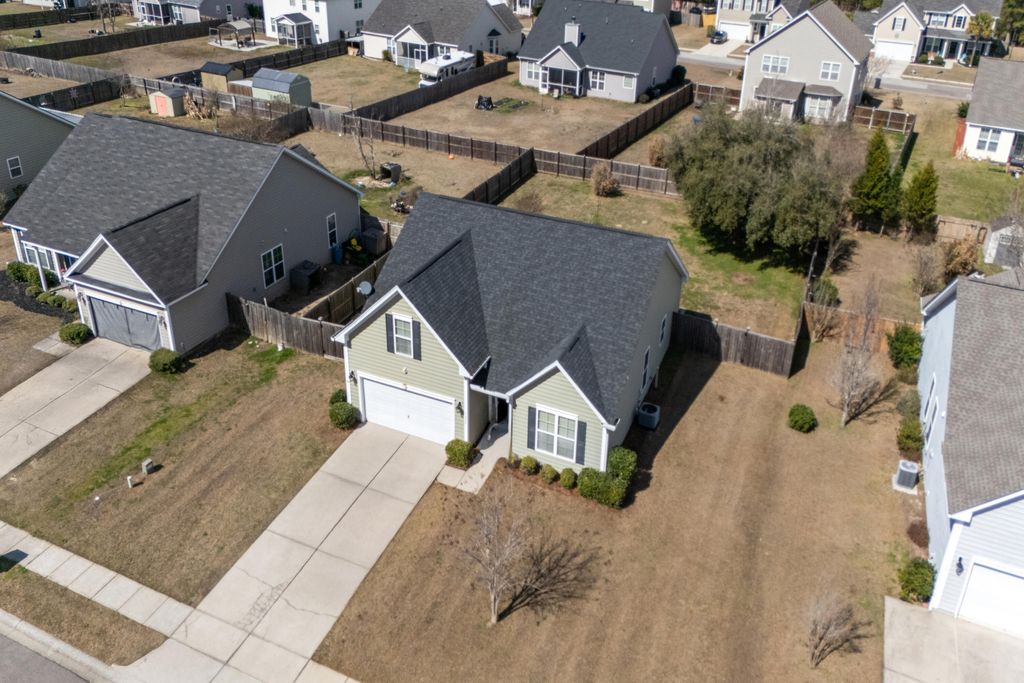 Image 34 of property listing at 1022 Bridlewood Farms Parkway, Ridgeville, SC 29472