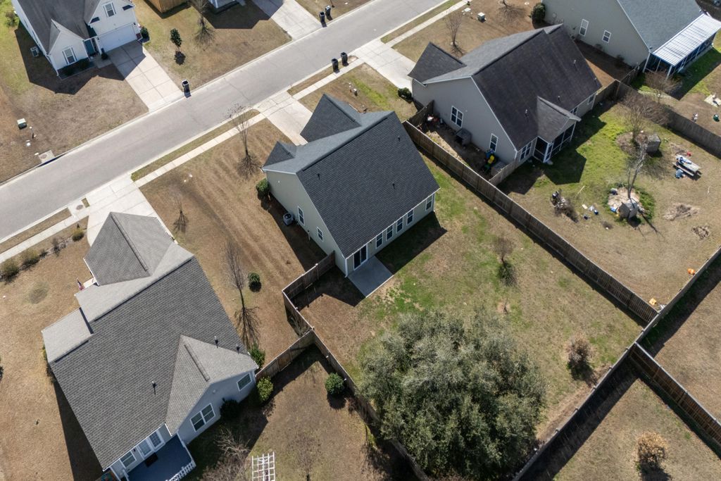 Image 39 of property listing at 1022 Bridlewood Farms Parkway, Ridgeville, SC 29472