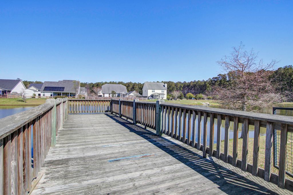 Image 47 of property listing at 1022 Bridlewood Farms Parkway, Ridgeville, SC 29472