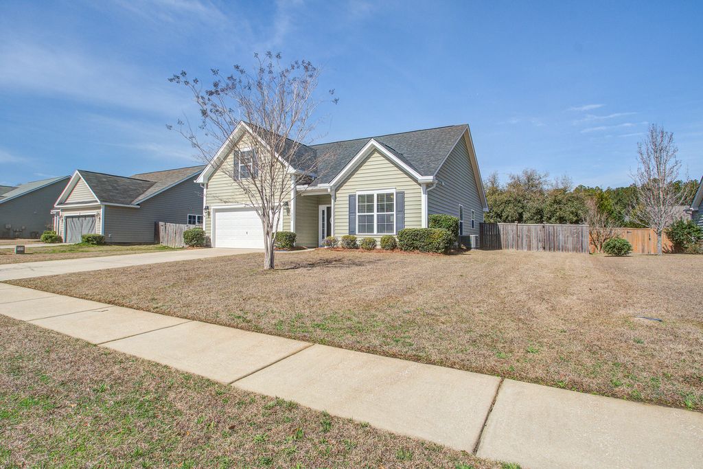 Image 50 of property listing at 1022 Bridlewood Farms Parkway, Ridgeville, SC 29472