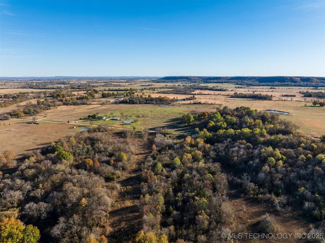40 E 1020 Road, Warner, OK 74469