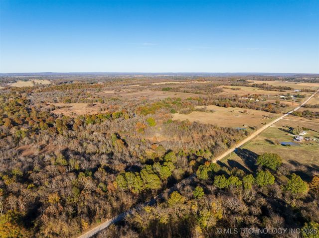 40 E 1020 Road, Warner, OK 74469