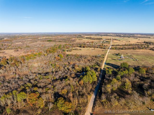 40 E 1020 Road, Warner, OK 74469