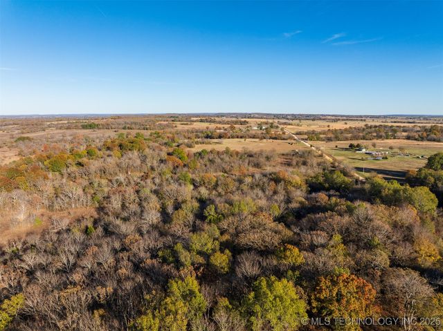 40 E 1020 Road, Warner, OK 74469