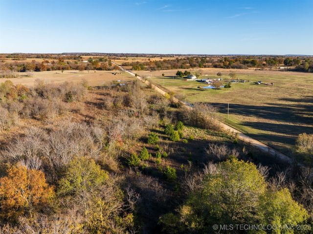 40 E 1020 Road, Warner, OK 74469