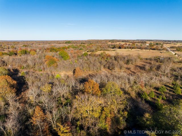 40 E 1020 Road, Warner, OK 74469