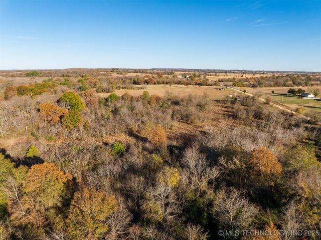 40 E 1020 Road, Warner, OK 74469