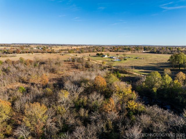 40 E 1020 Road, Warner, OK 74469