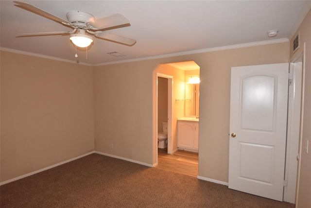 10015 Summerberry Lane, Tomball, TX 77375