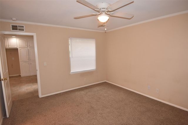 10015 Summerberry Lane, Tomball, TX 77375