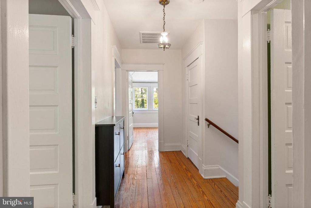 Image 23 of property listing at 4000 WHITE AVE, Baltimore, MD 21206