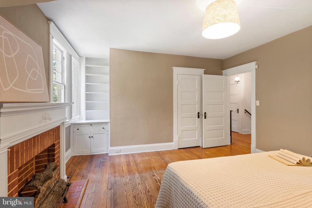 Image 28 of property listing at 4000 WHITE AVE, Baltimore, MD 21206