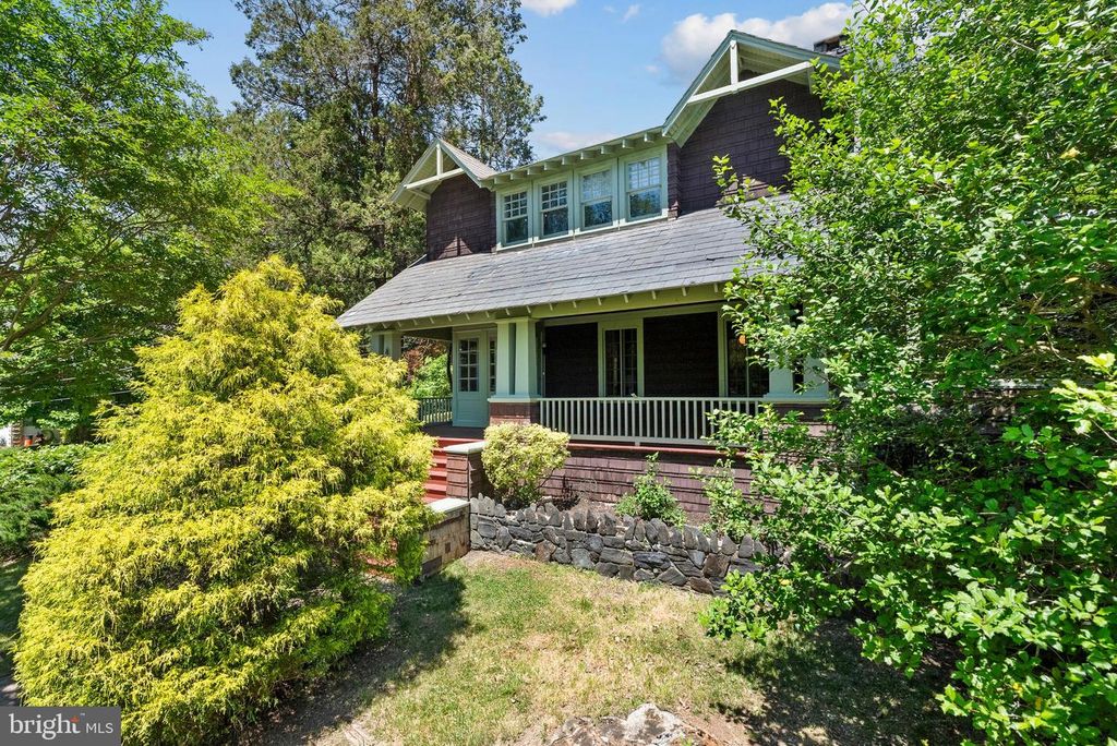 Image 46 of property listing at 4000 WHITE AVE, Baltimore, MD 21206