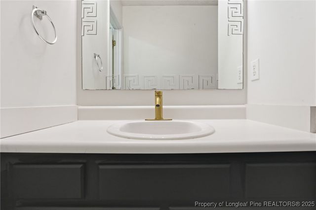 419 Northwoods Drive, Raeford, NC 28376