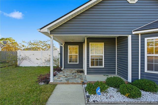 419 Northwoods Drive, Raeford, NC 28376