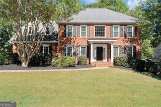 907 Forest Pond Drive, Marietta, GA 30068