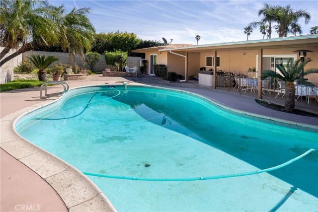 5669 Magnolia, Rialto, CA 92377