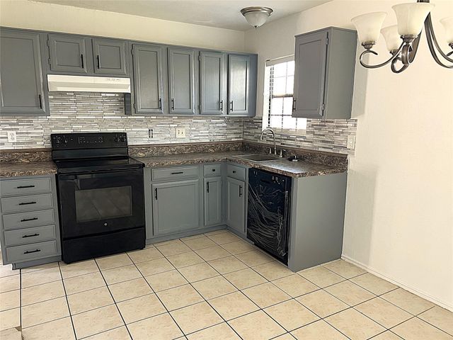 19906 Rising Star Drive, Humble, TX 77338