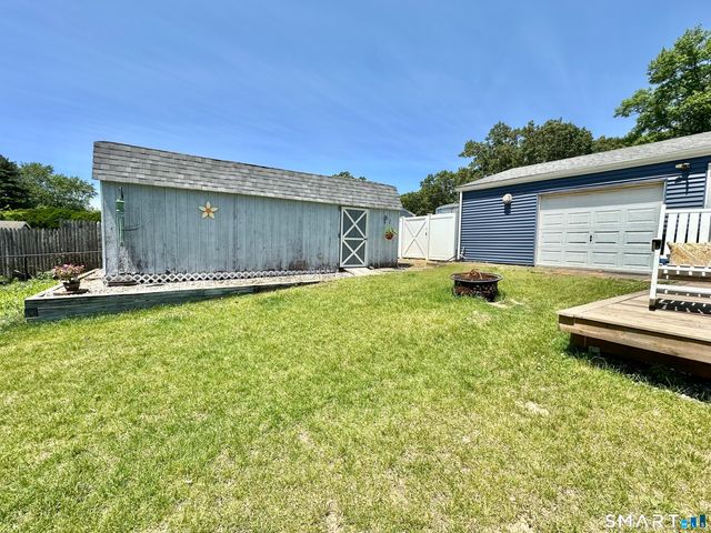 433 Reed Avenue, Windsor Locks, CT 06096