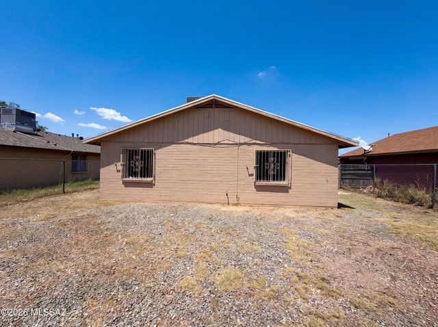 760 E Dakota Street, Tucson, AZ 85706