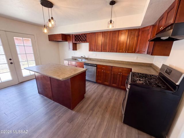 760 E Dakota Street, Tucson, AZ 85706