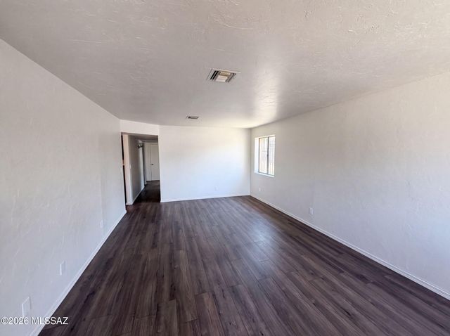 760 E Dakota Street, Tucson, AZ 85706