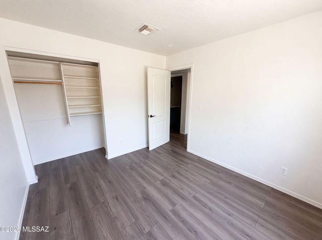 760 E Dakota Street, Tucson, AZ 85706