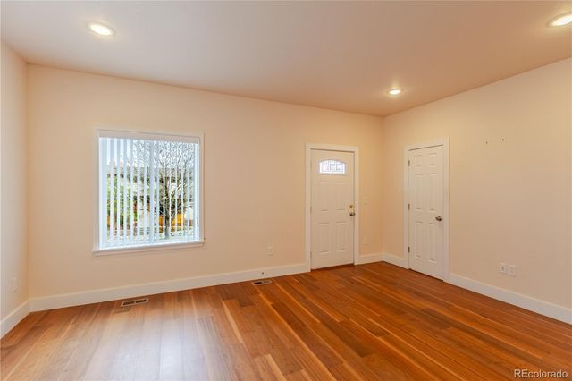 995 S Locust Street, Denver, CO 80224