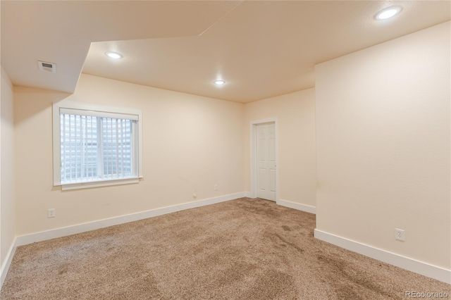 995 S Locust Street, Denver, CO 80224