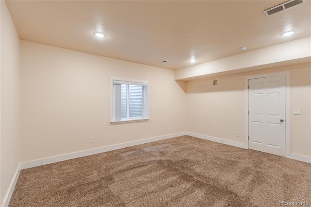 995 S Locust Street, Denver, CO 80224