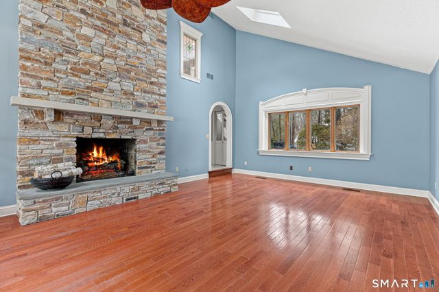 90 Hunting Hills Drive, Southington, CT 06489