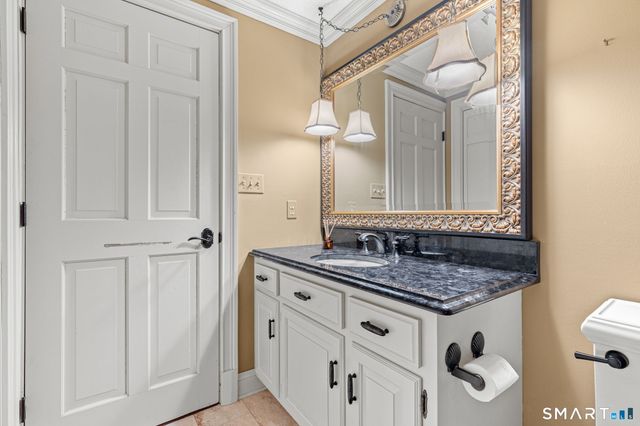 90 Hunting Hills Drive, Southington, CT 06489