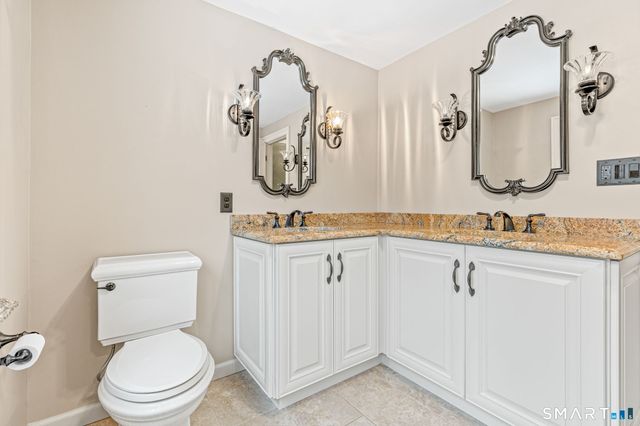 90 Hunting Hills Drive, Southington, CT 06489